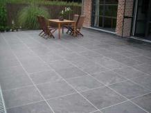 Chinees Hardsteen 60x60x2,5 cm gezoet / facet