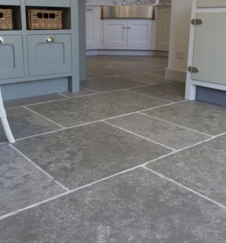 Castle Stone Grey Antique 60x90 cm Semi Honed