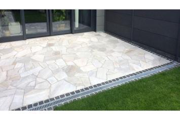 Brasil White Flagstones dikformaat 2,5-4 cm dik