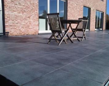 Chinees Hardsteen 60x60x2,5 cm gezoet / facet